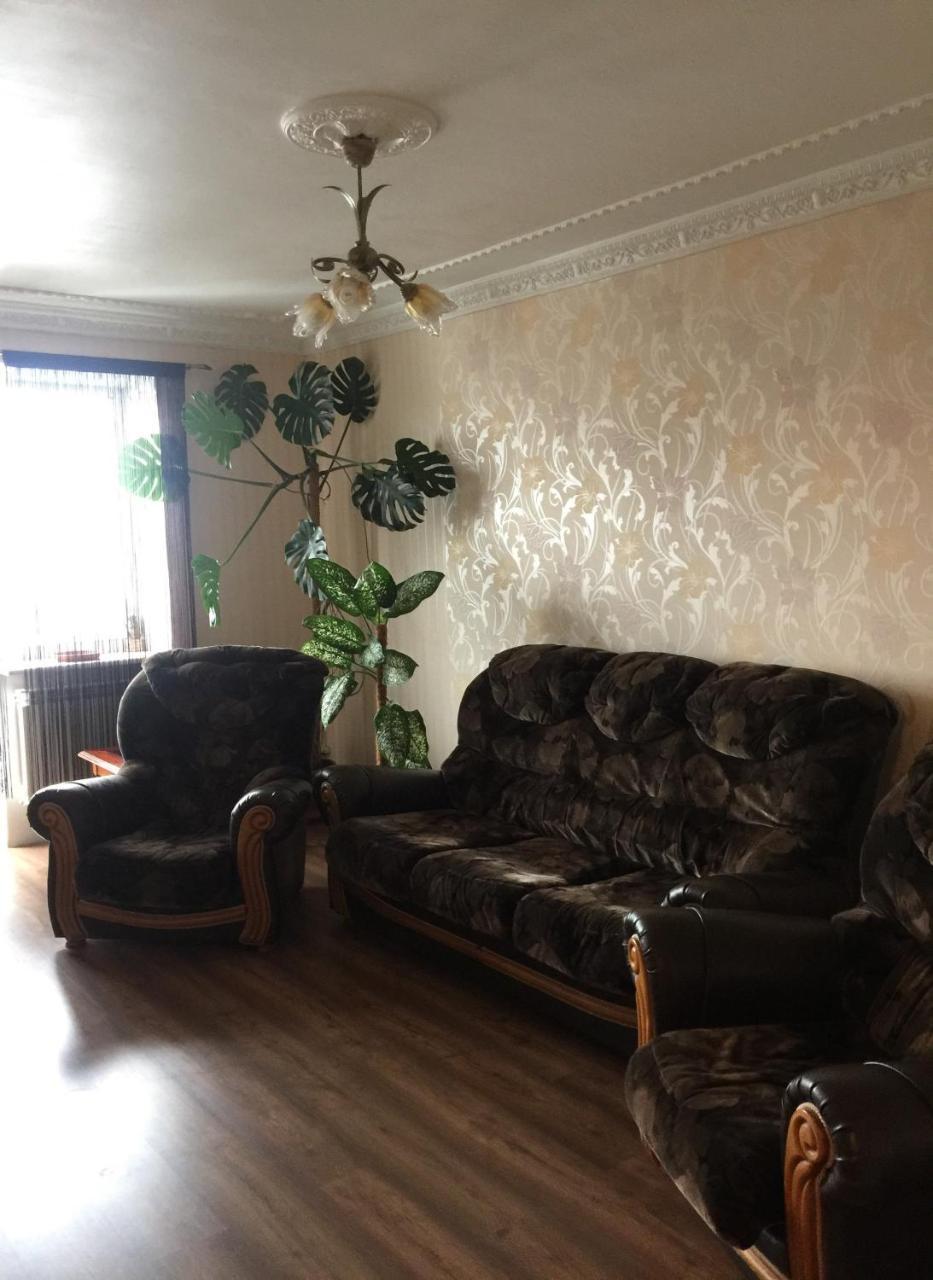 Ferienwohnung Apart Na Himnaziinoi Naberezhnii Charkiw Exterior foto